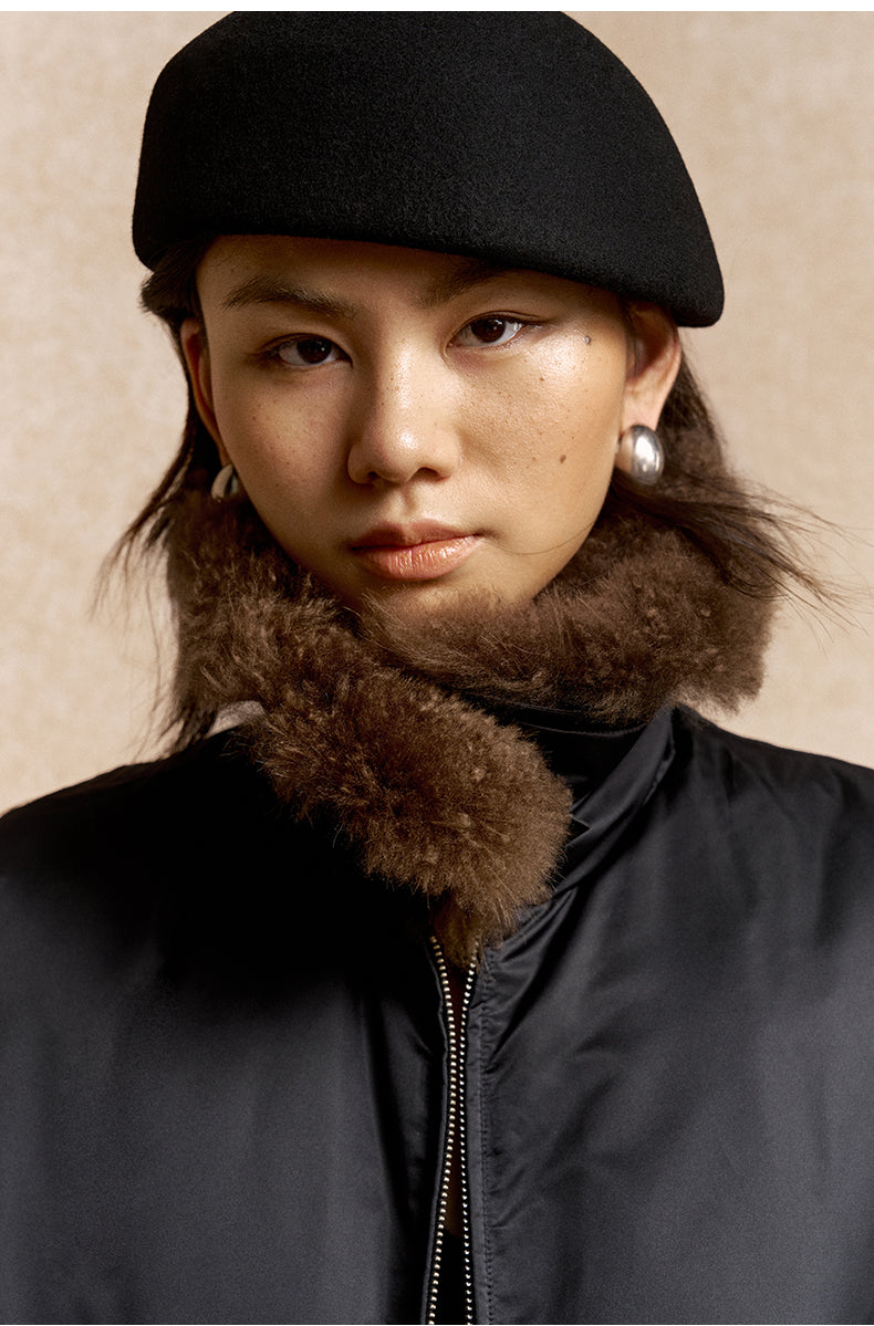 Luo Yun Yan Shearling-Collar Down Vest - Misty Black