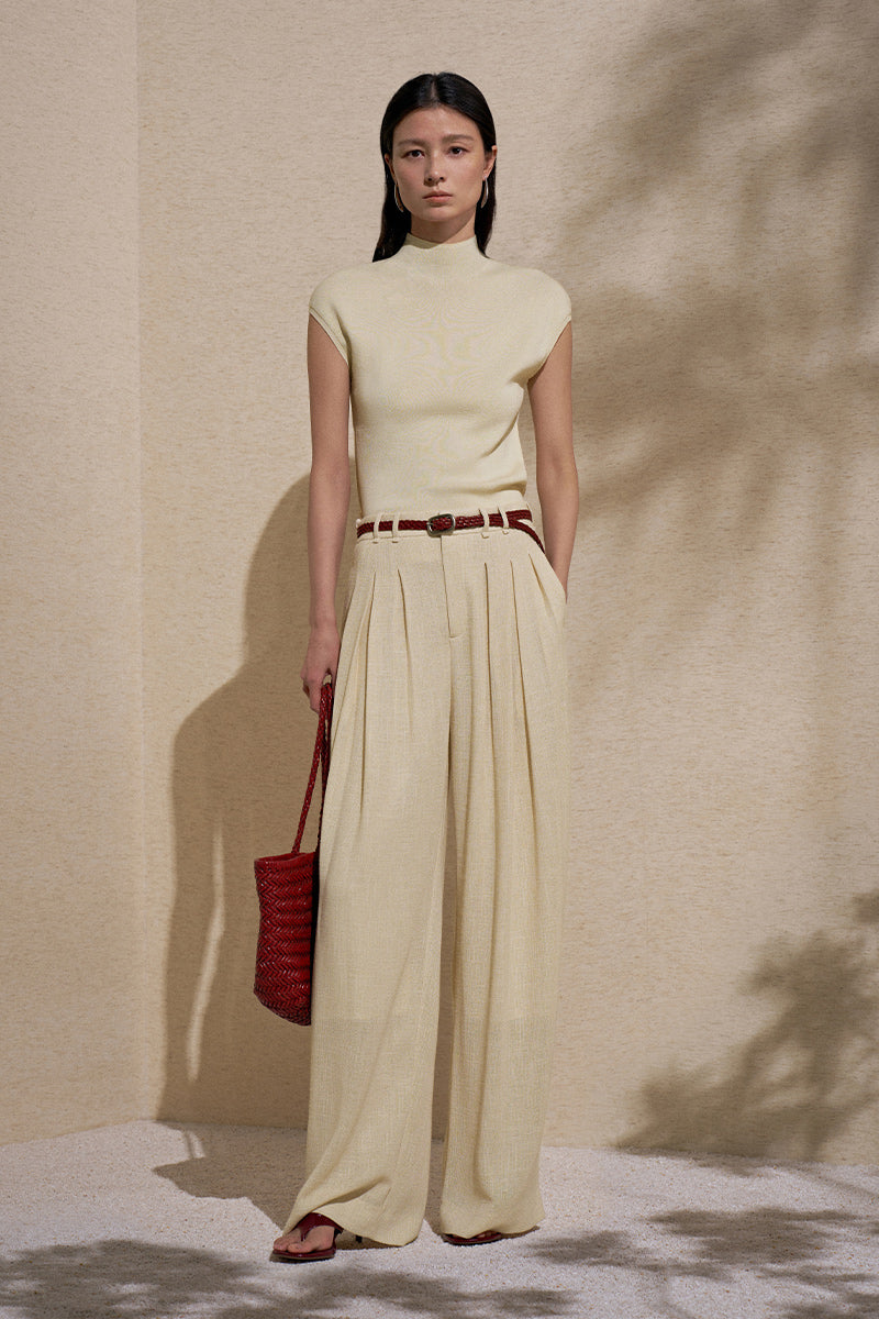 Textured Pleated Wide Pants