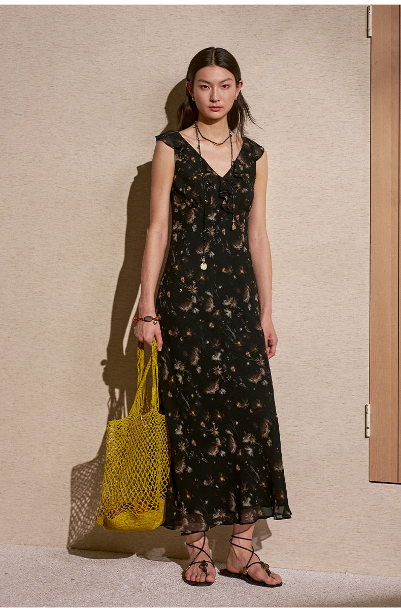 ZZ2FMWLQ050 Black Floral