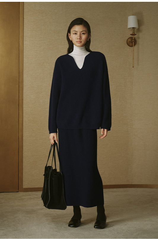 Petal-Collar Pure Wool Sweater - Deep Navy - view 2