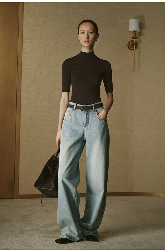 Seamless Wool Mock-Neck Tee Tea Brown