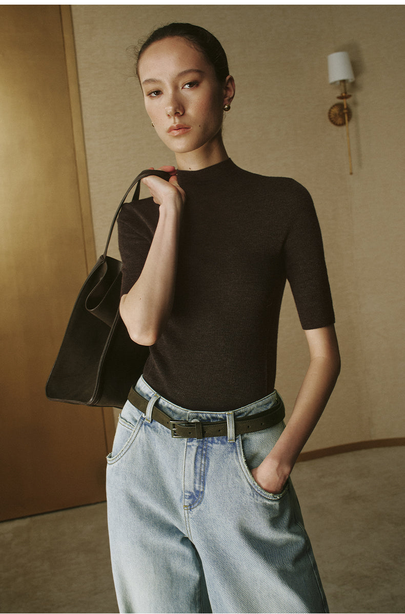 Seamless Wool Mock-Neck Mid-Sleeve Tee