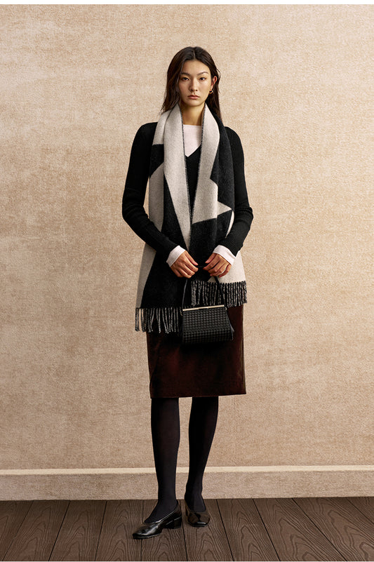 Meng Heng Geometric Wool Scarf - Cloud Ink Black